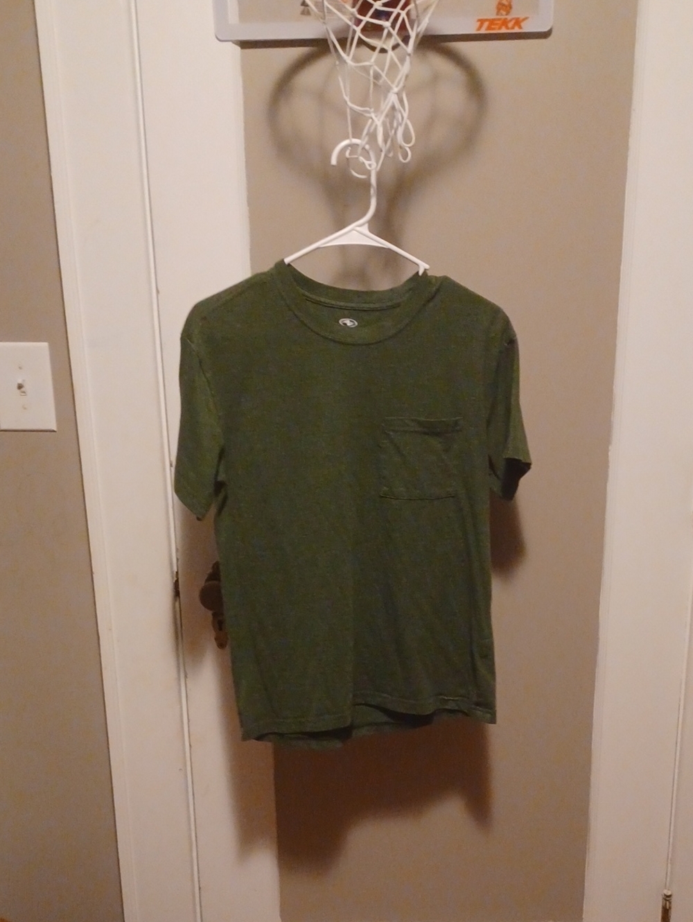 Athletic Works Olive Green Short Sleeve Pocket Tee